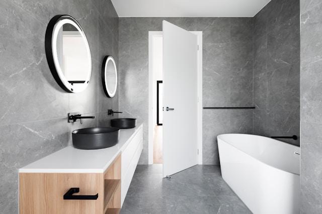 Bathroom Drain Clog Removal: Expert Tips and Solutions
