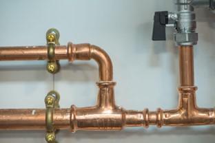 4 Common Types of Plumbing Materials