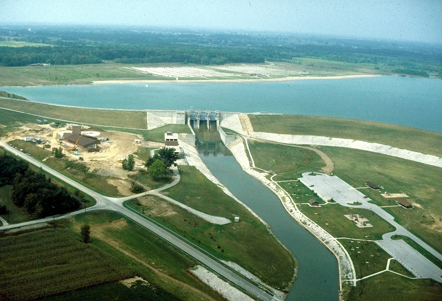 Alum Creek Lake and dam in Delaware County, Ohio